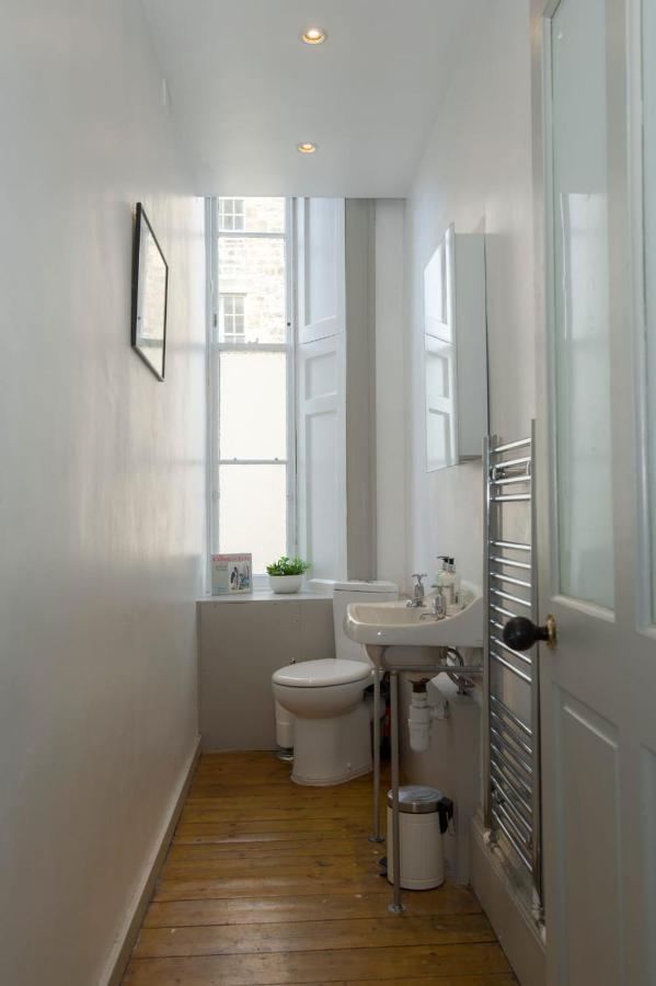 Dundonald Street Apartment Edinburgh