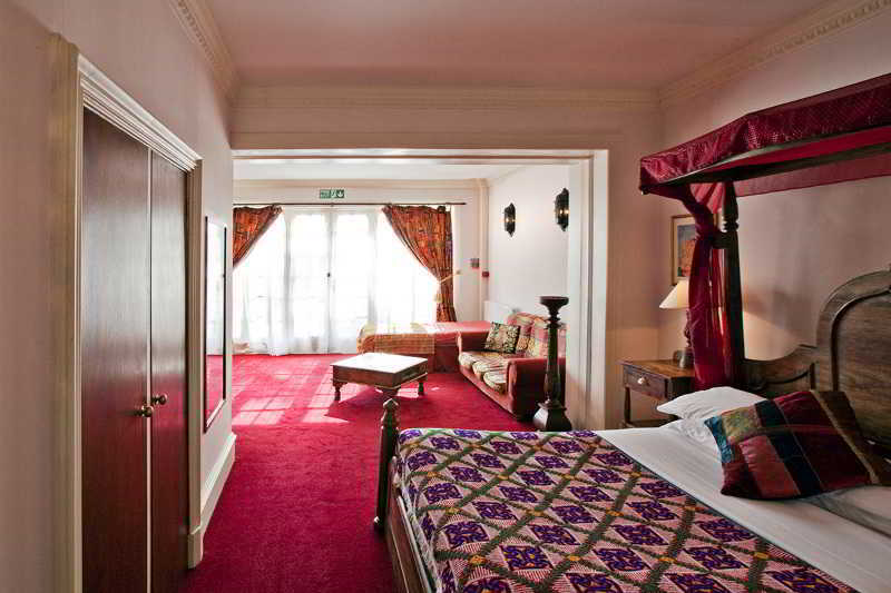 Iholiday 3* Edinburgh