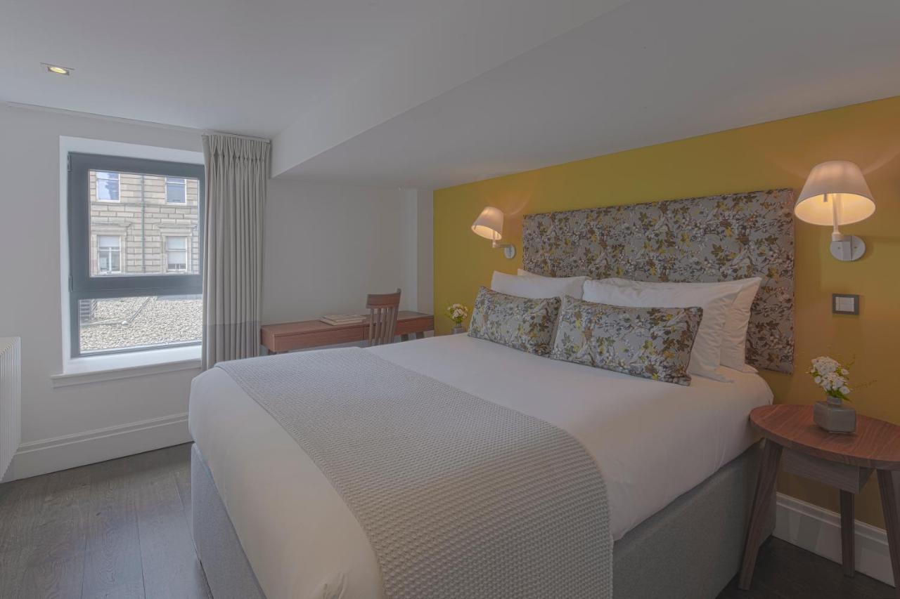 Cheval Old Town Chambers Aparthotel 5*