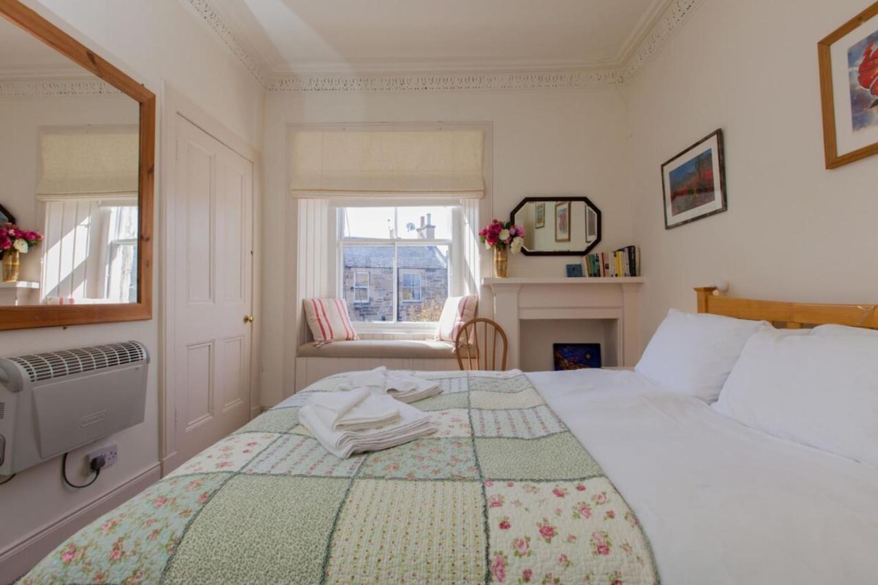 Charming City Centre Flat In Edinburgh