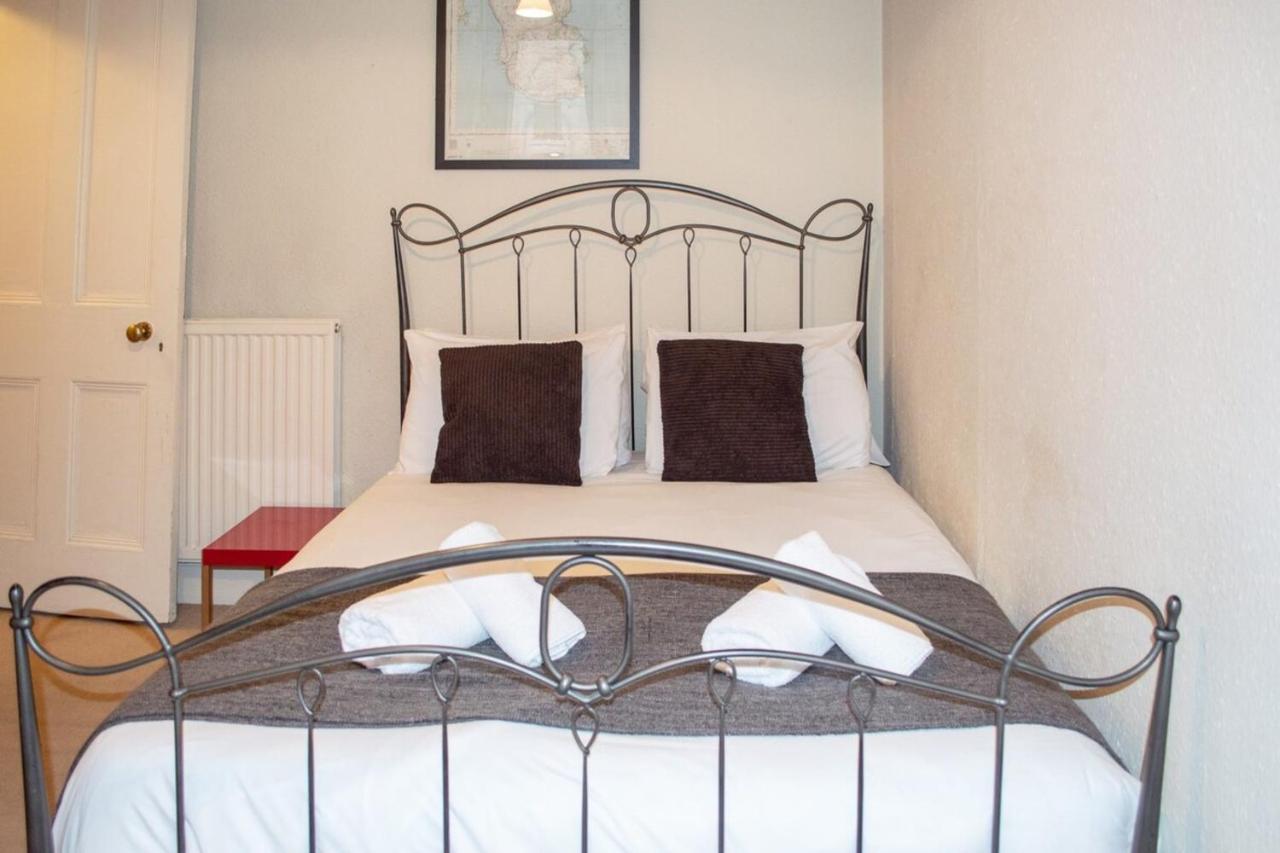 One Bed Flat - Great Centre Location * Edinburgh