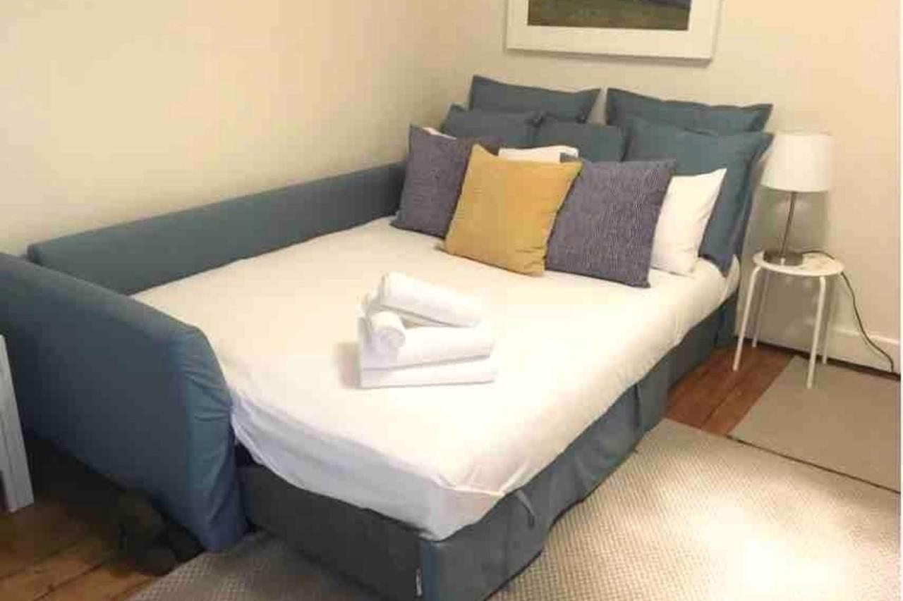 With Private Entrance & Patio Apartment Edinburgh