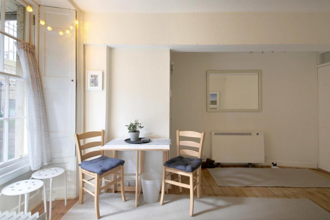 Apartment With Private Entrance & Patio Edinburgh