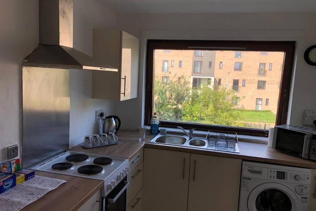 Beautiful Self-catering 2 Bed With Free Parking 10 Minutes To Centre * EDI