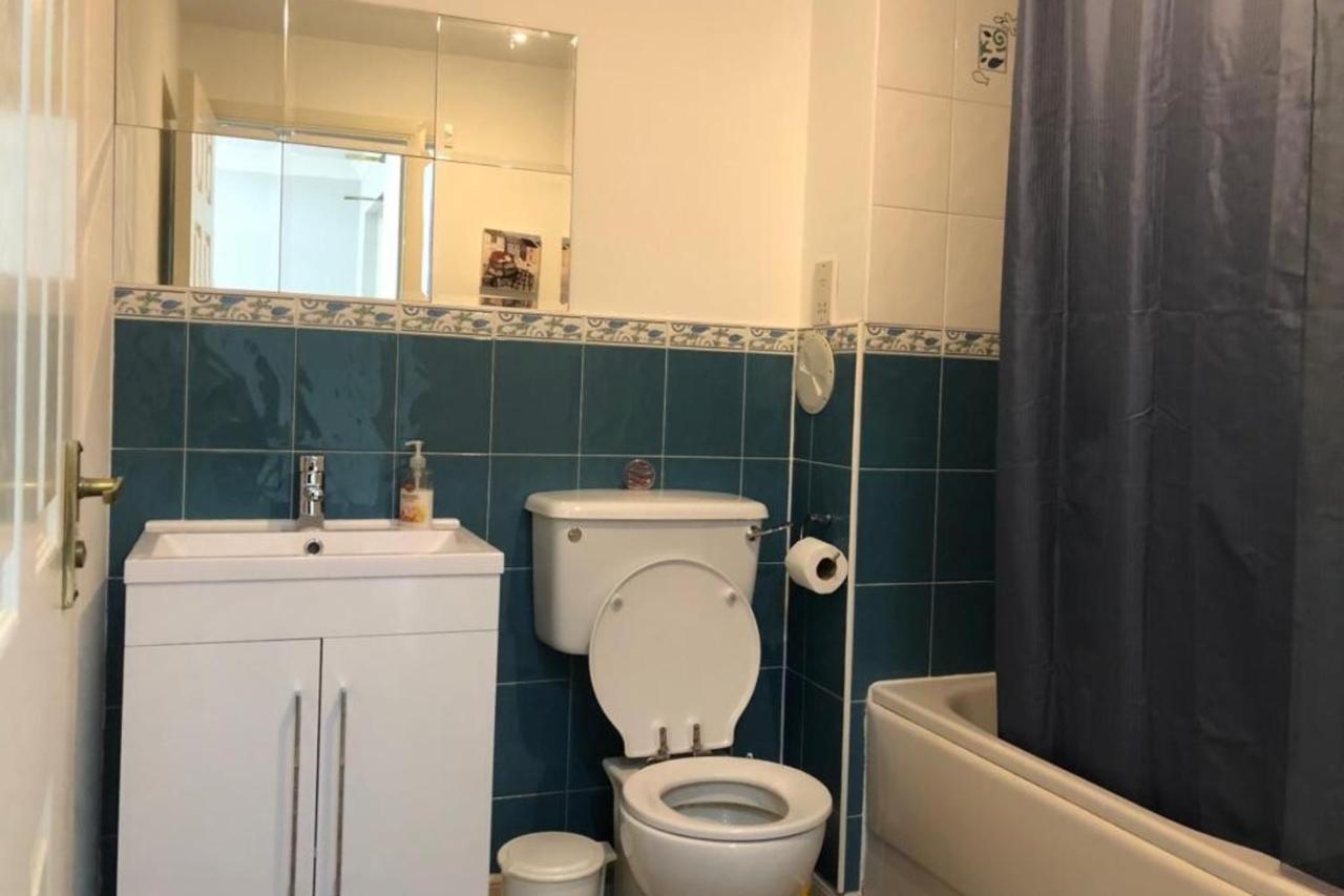 Centre 2 Bedroom * EDI