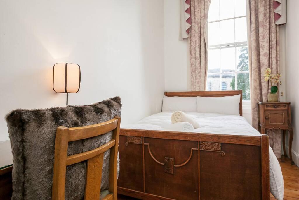 5-bedroom Flat * EDI
