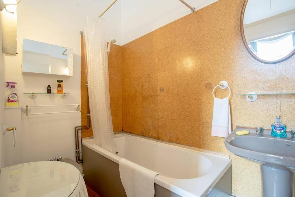 5-bedroom Flat * EDI