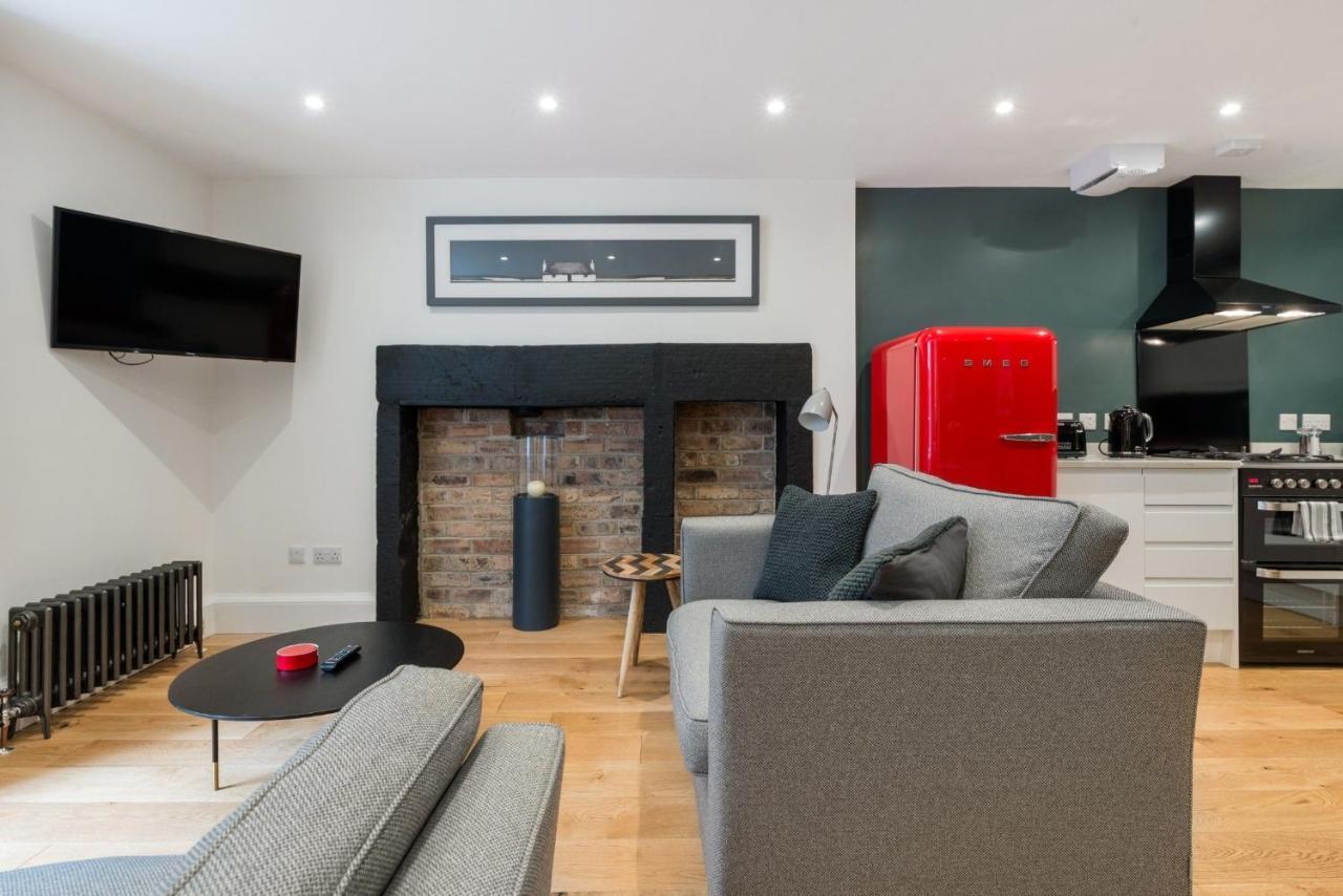 9a Union Street * Edinburgh