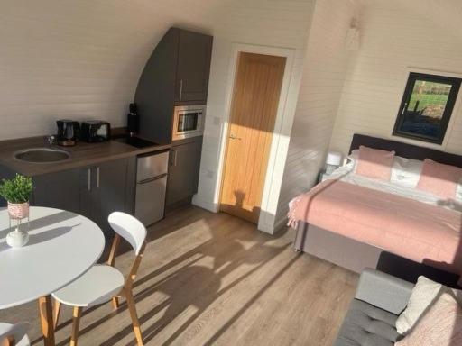 Pathgreen Glamping *