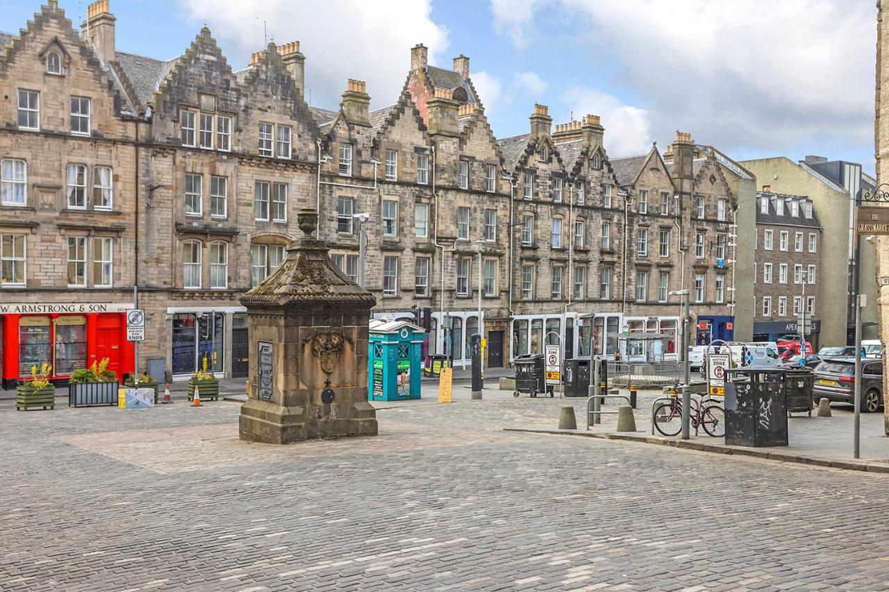 Joivy 1 Bed Flat, Heart Of Grassmarket