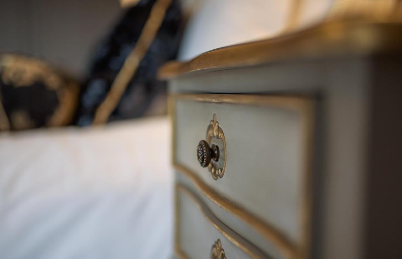 No11 Boutique & Brasserie 4* Edinburgh