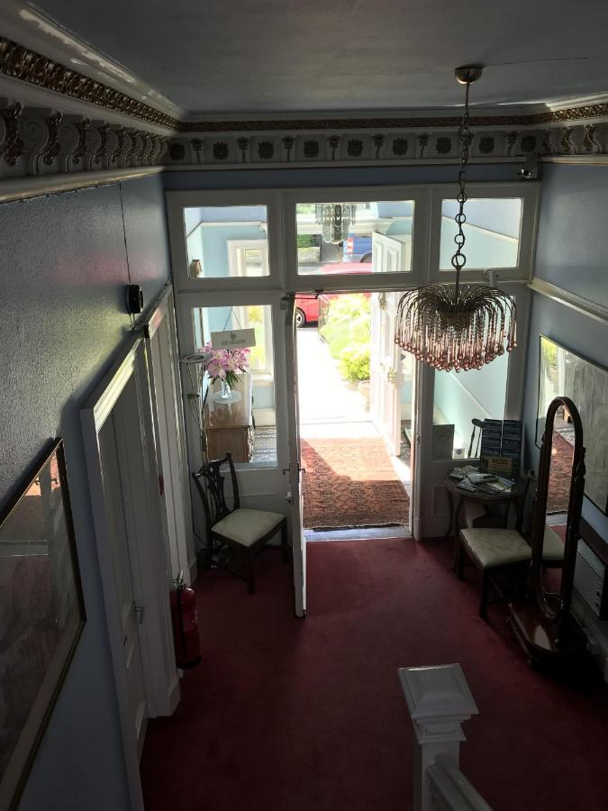 Guest house Dorstan House