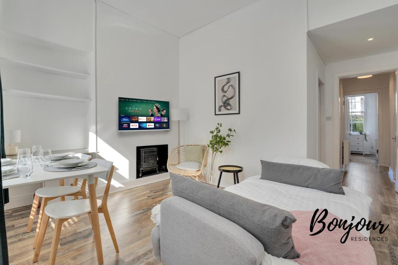 Charming 2br-1ba By Bonjour Residences Apartment Edinburgh