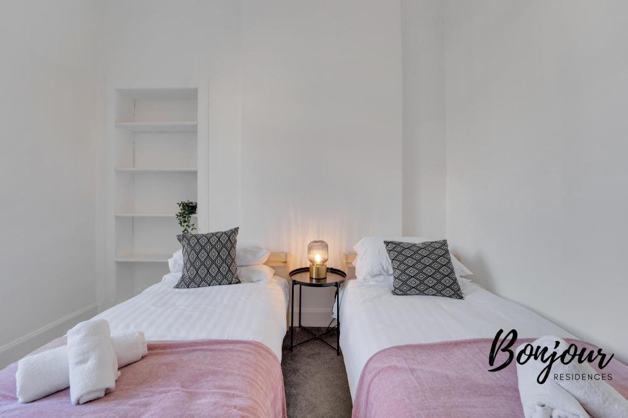 Charming 2br-1ba By Bonjour Residences *