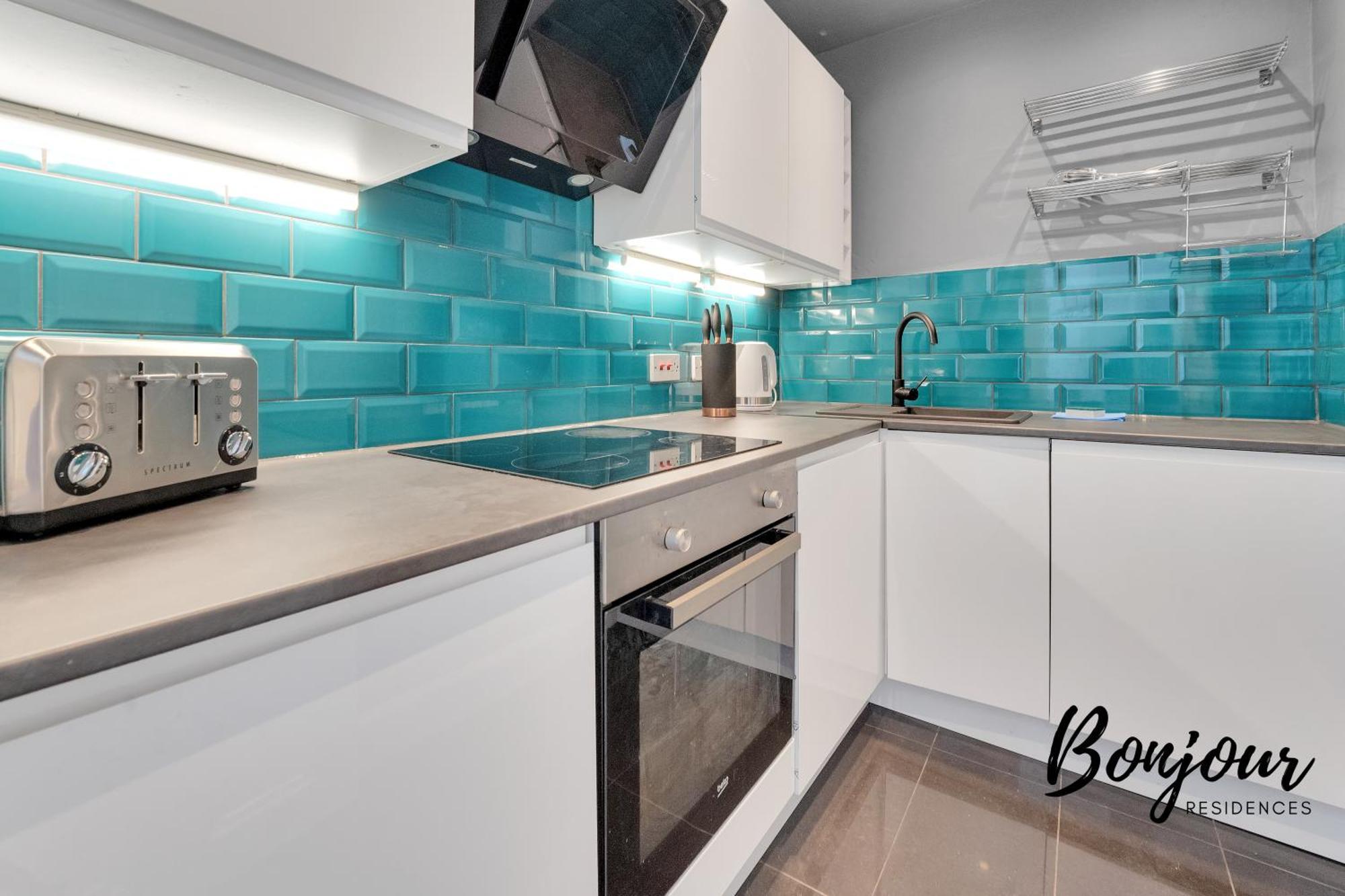 Charming 2br-1ba By Bonjour Residences Apartment
