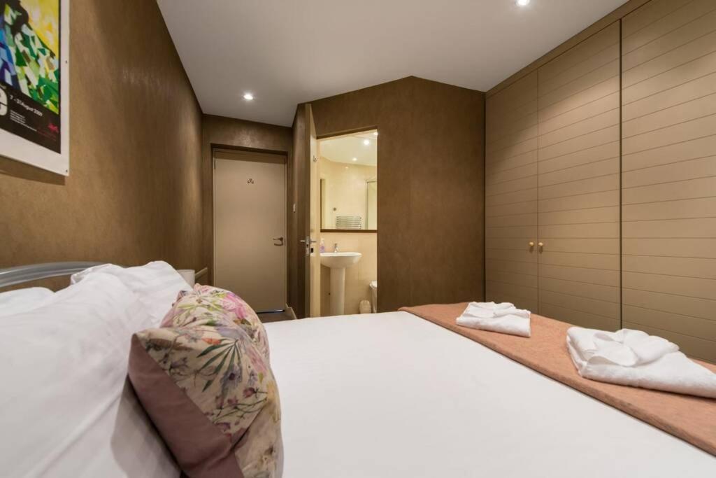 Royal Mile & Arthur's Seat Apt With Private Parking * Edinburgh