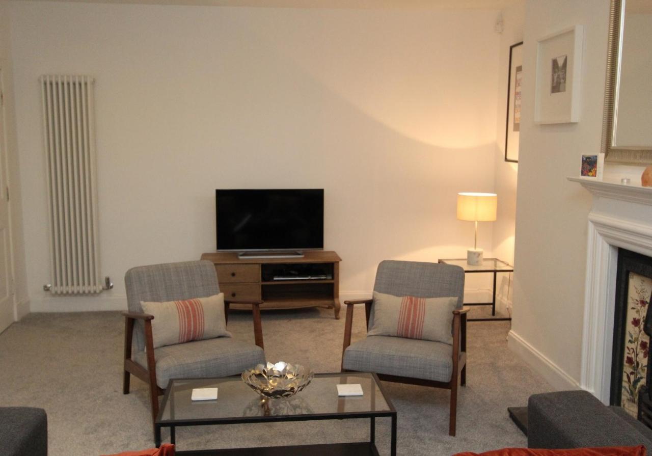Apartment Centre New Town 2 Bedroom Flat EDI