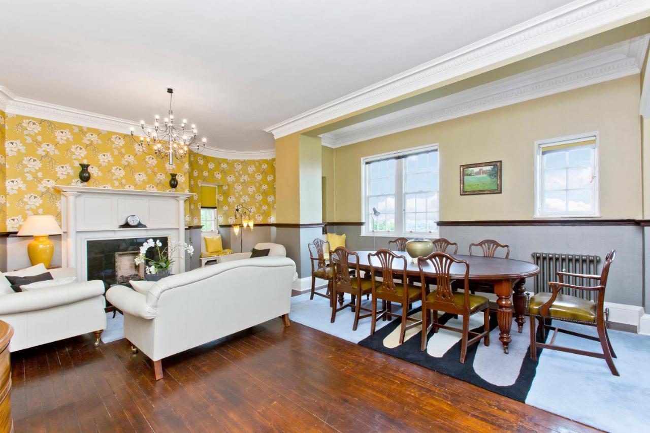Apartment Luxury 3-bedroom With Stunning Views At Ramsay Garden Edinburgh