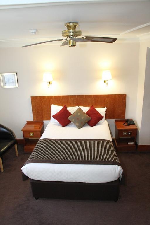 Hotel Thistle Edinburgh, The King 3*