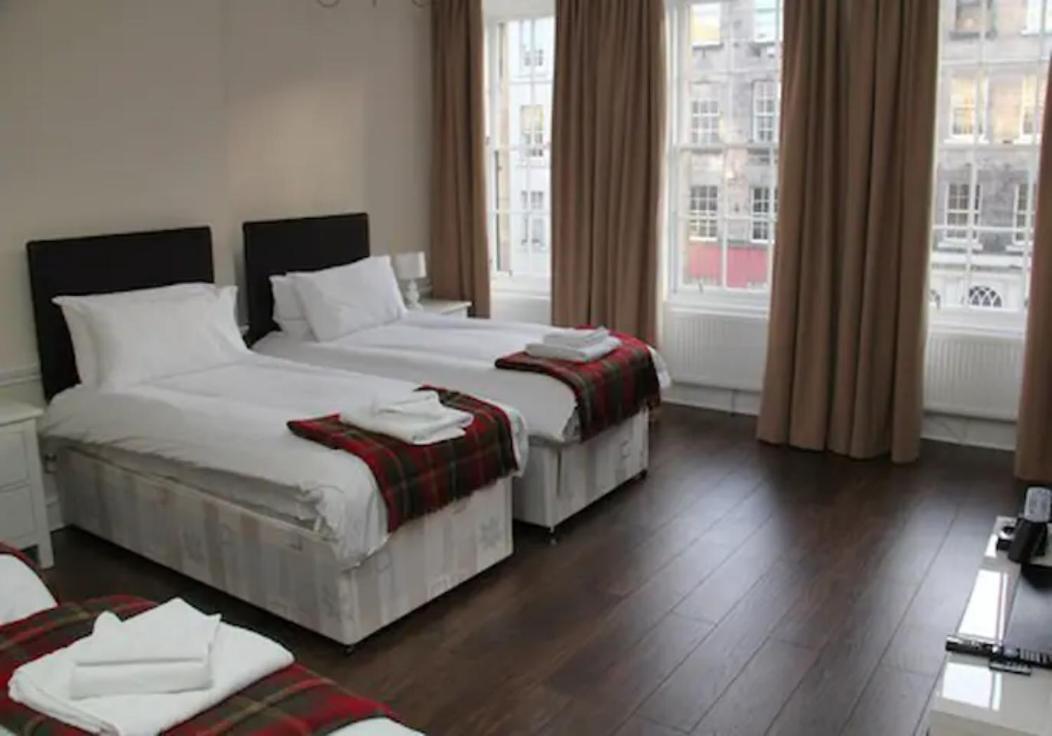 Apartment Tron Kirk Edinburgh