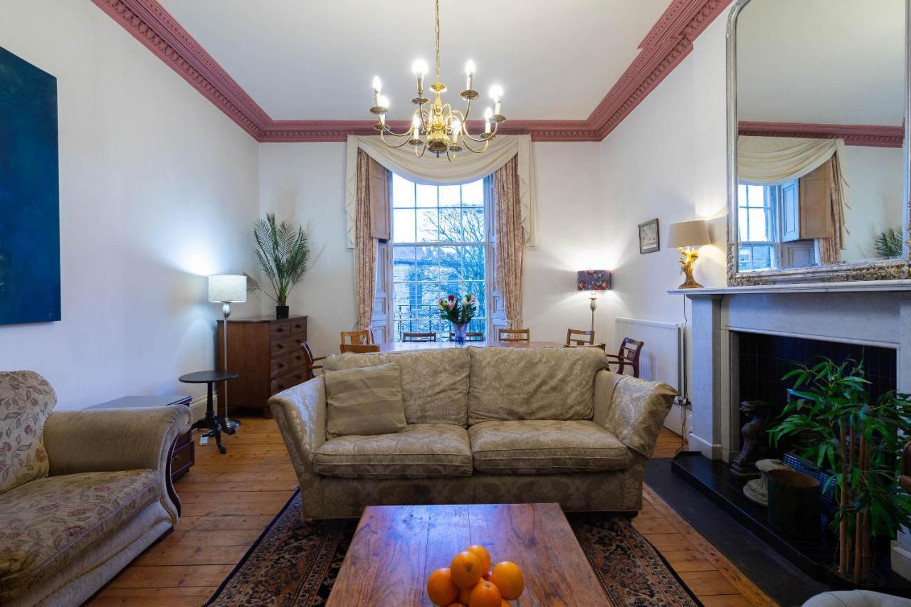 5-bedroom Flat Apartment EDI