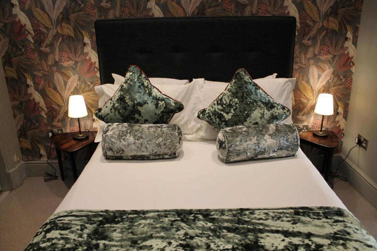 No11 Boutique & Brasserie 4*