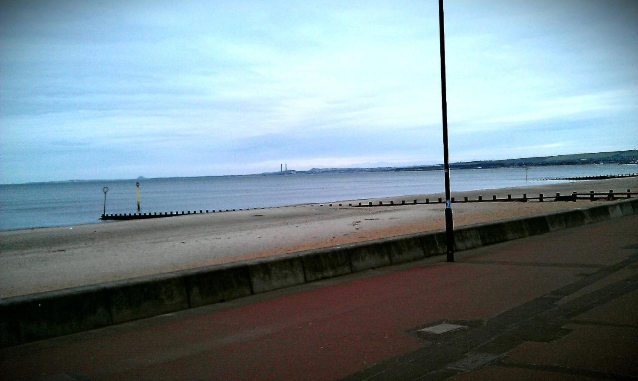 Beachfront 2*