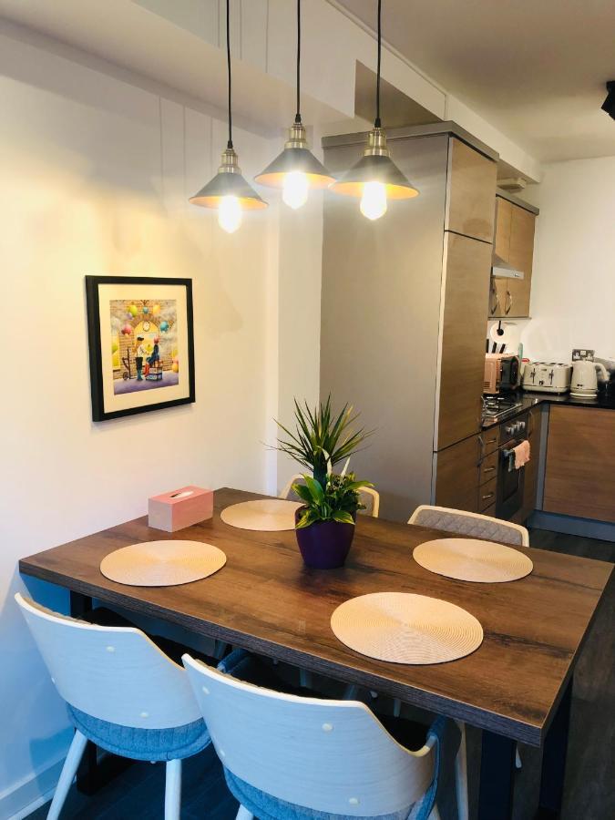 2 Bath Free Parking Edinburgh