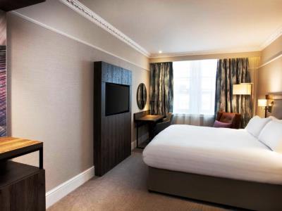 Hilton Carlton 4* Edinburgh