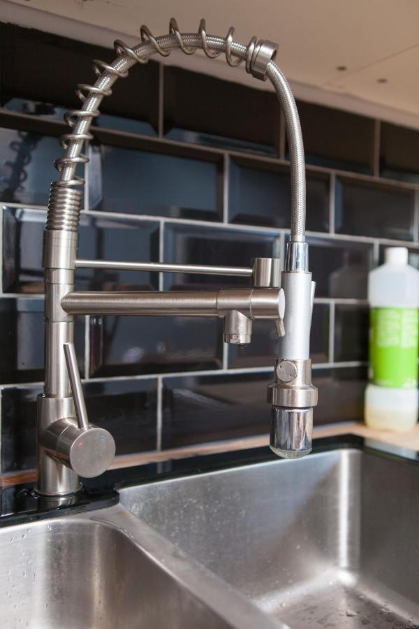Luxury Arthur Seat Viewtownhouse With A Hot Tub *