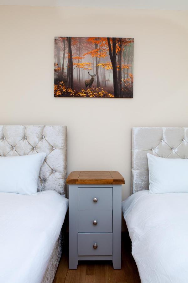 Luxury Arthur Seat Viewtownhouse With A Hot Tub Holiday home