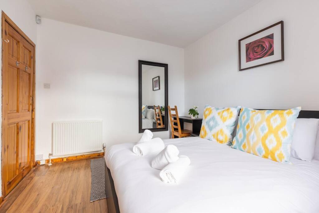 Apartment Beautiful 2 Bedroom Flat In Edinburgh