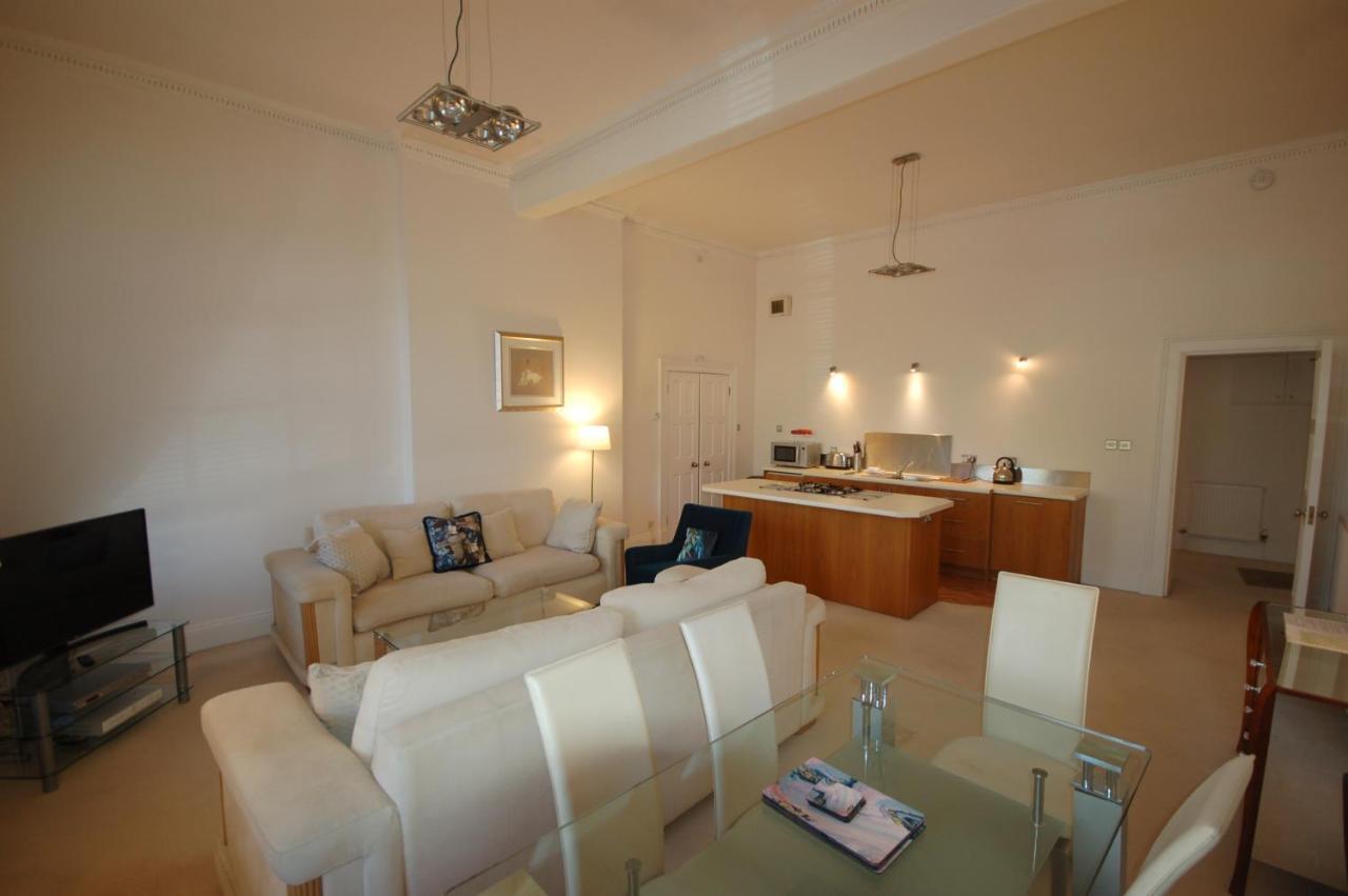 Flats Company - Queen Street - Centre * EDI