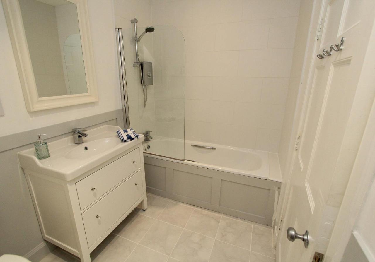 Centre New Town 2 Bedroom Flat * EDI