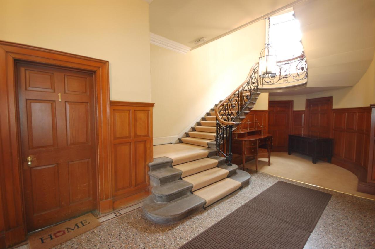 Flats Company - Queen Street - Centre EDI