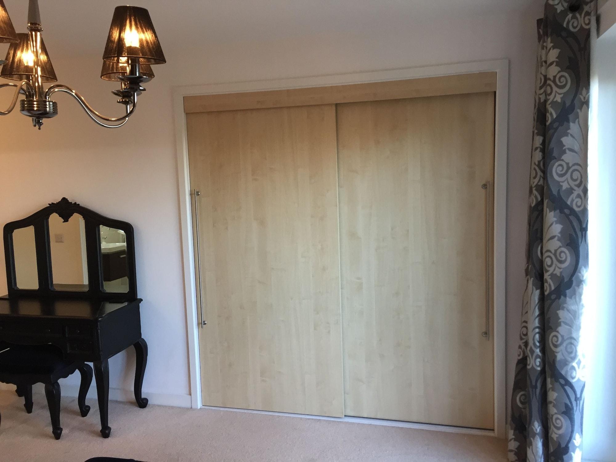 Oakhill Apartment