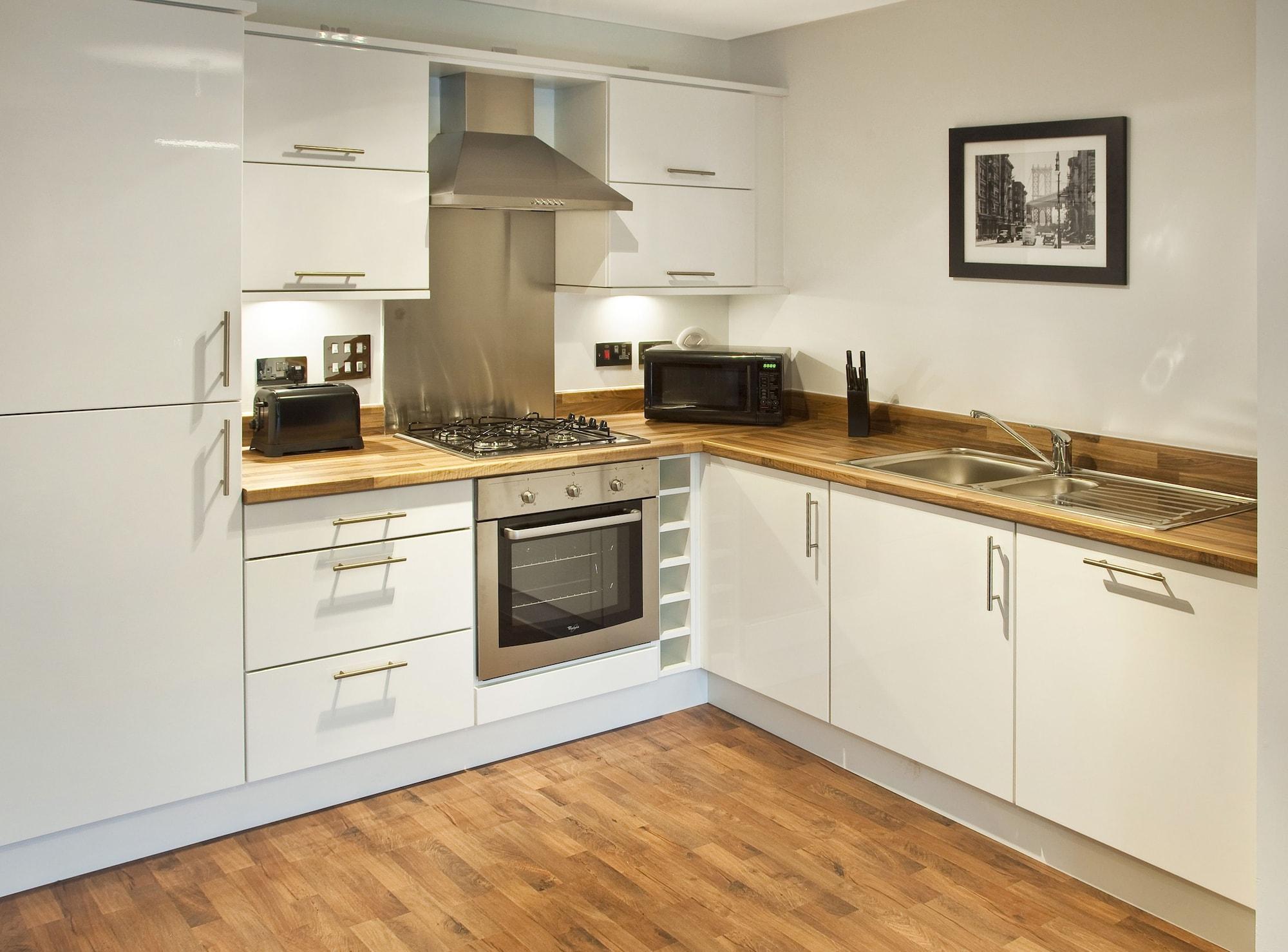 Oakhill Apartment