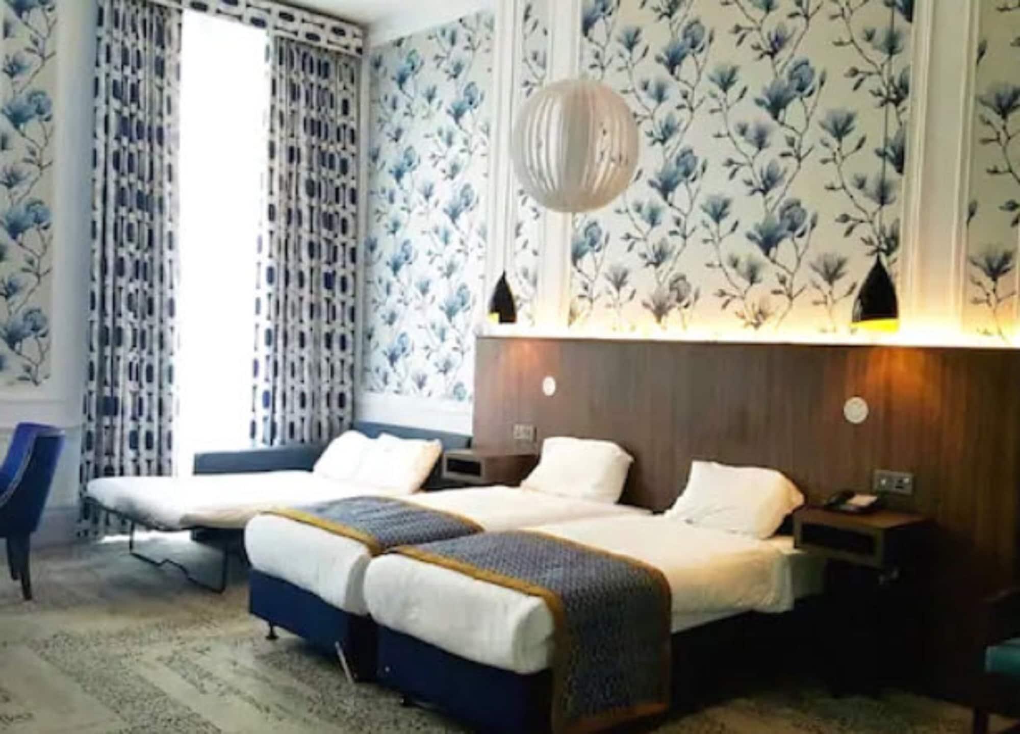 Cairn & Aparthotel 3*
