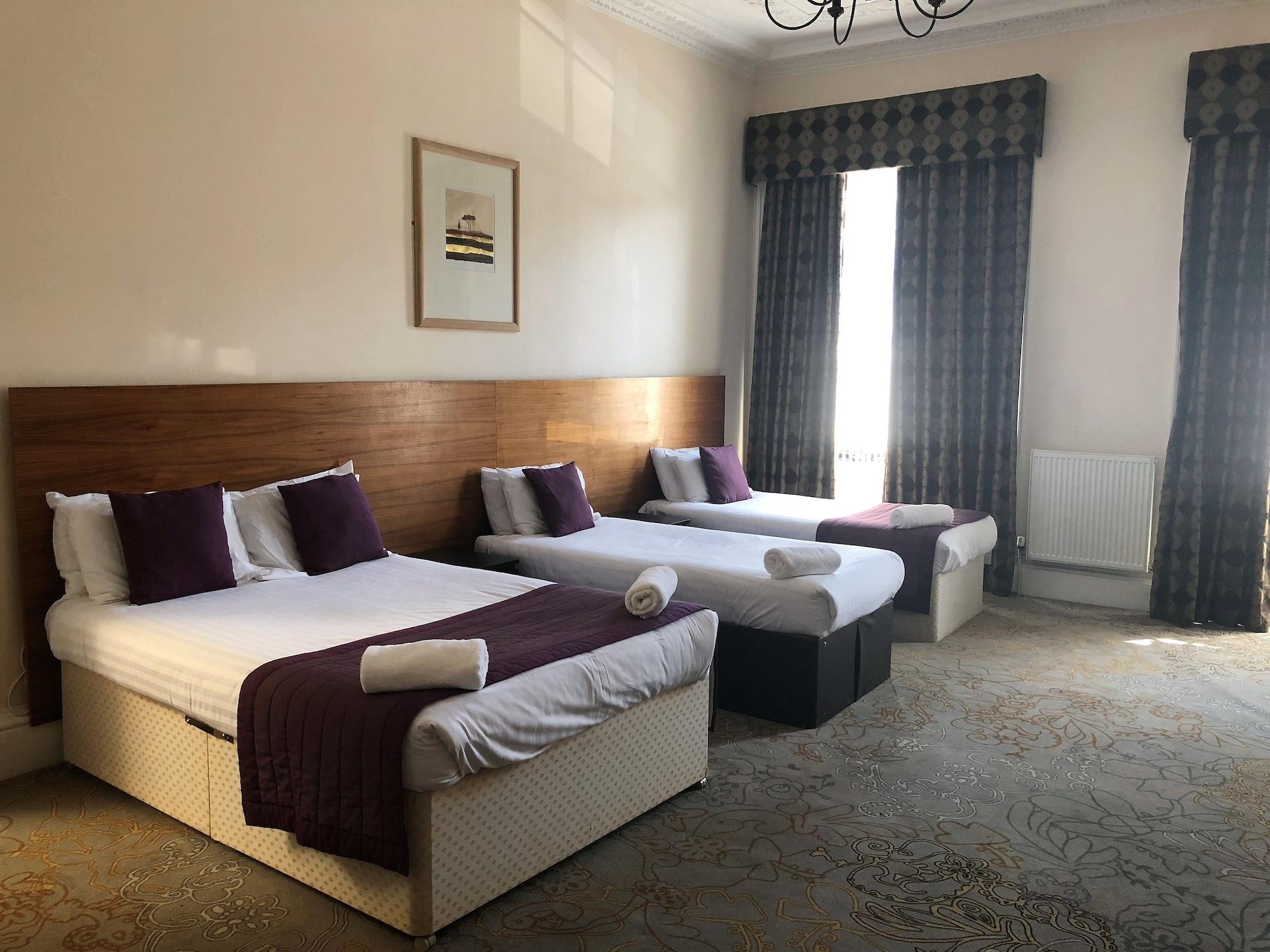 Cairn & 3* Edinburgh