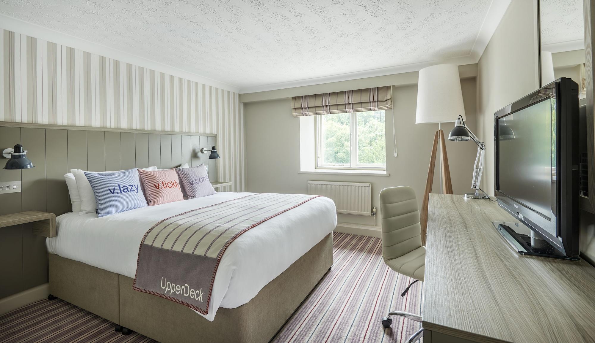 Village Hotel 4*