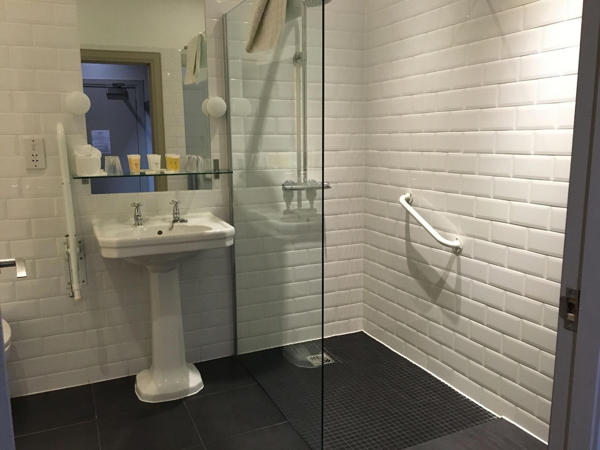 B+B Edinburgh
