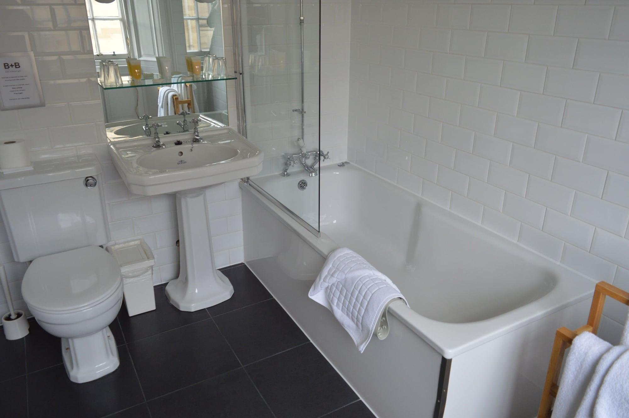 B+B Edinburgh Hotel