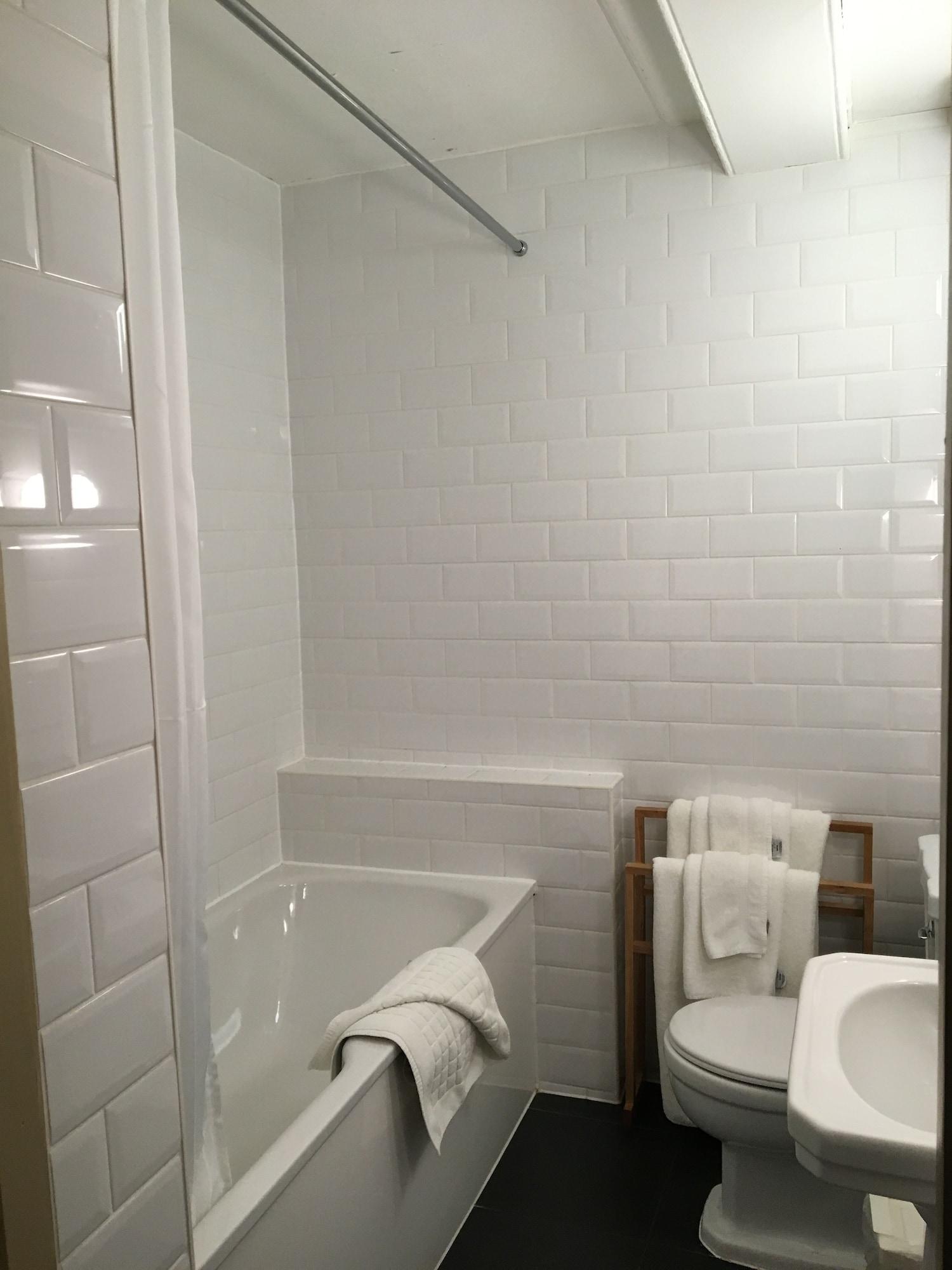 B+B Edinburgh