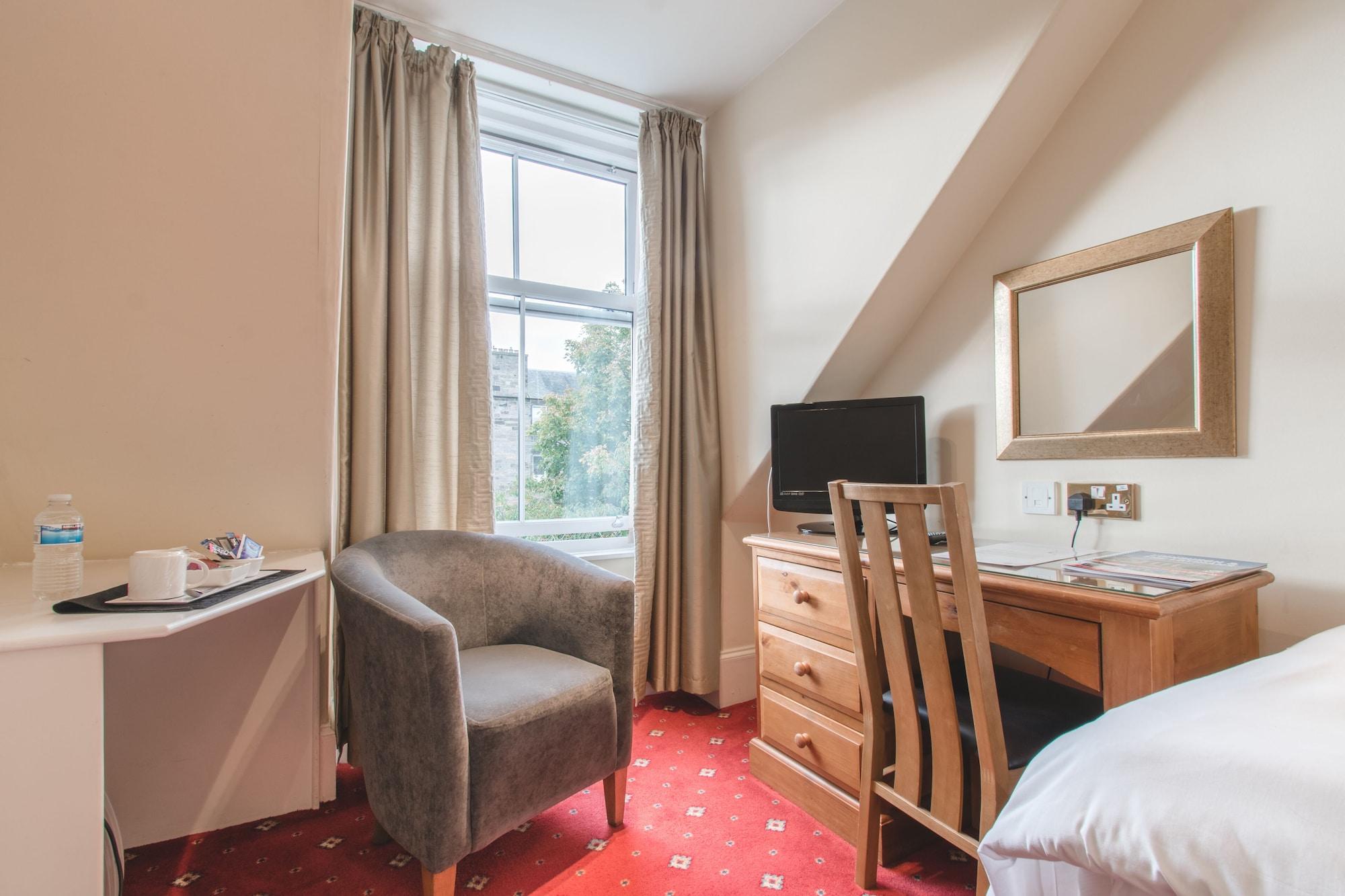 Ceilidh-donia Hotel Edinburgh