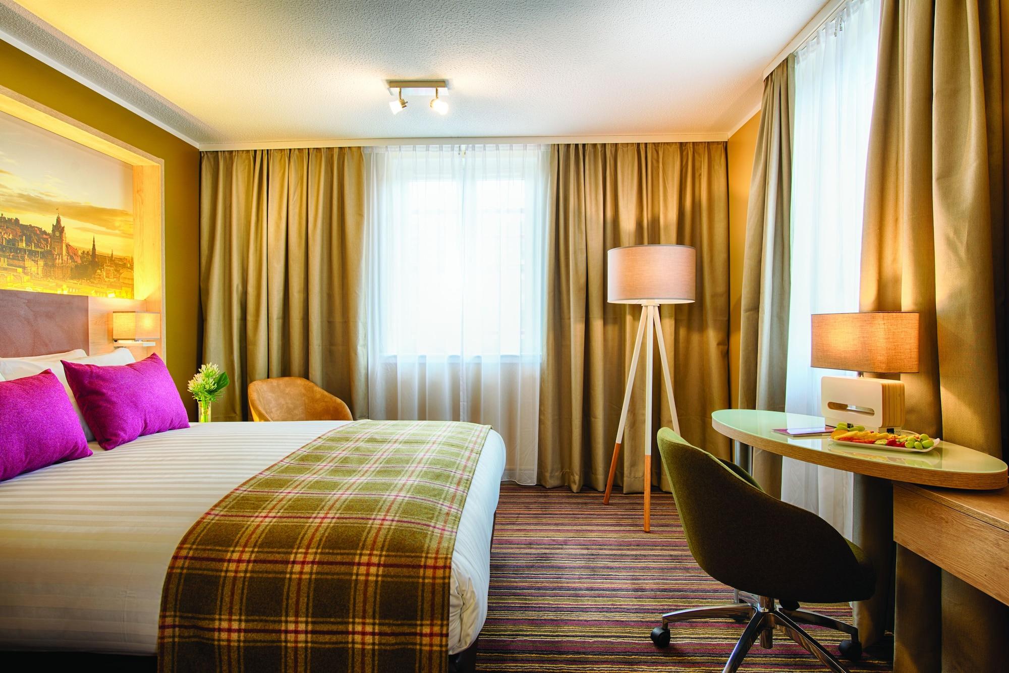 Leonardo Haymarket 4*