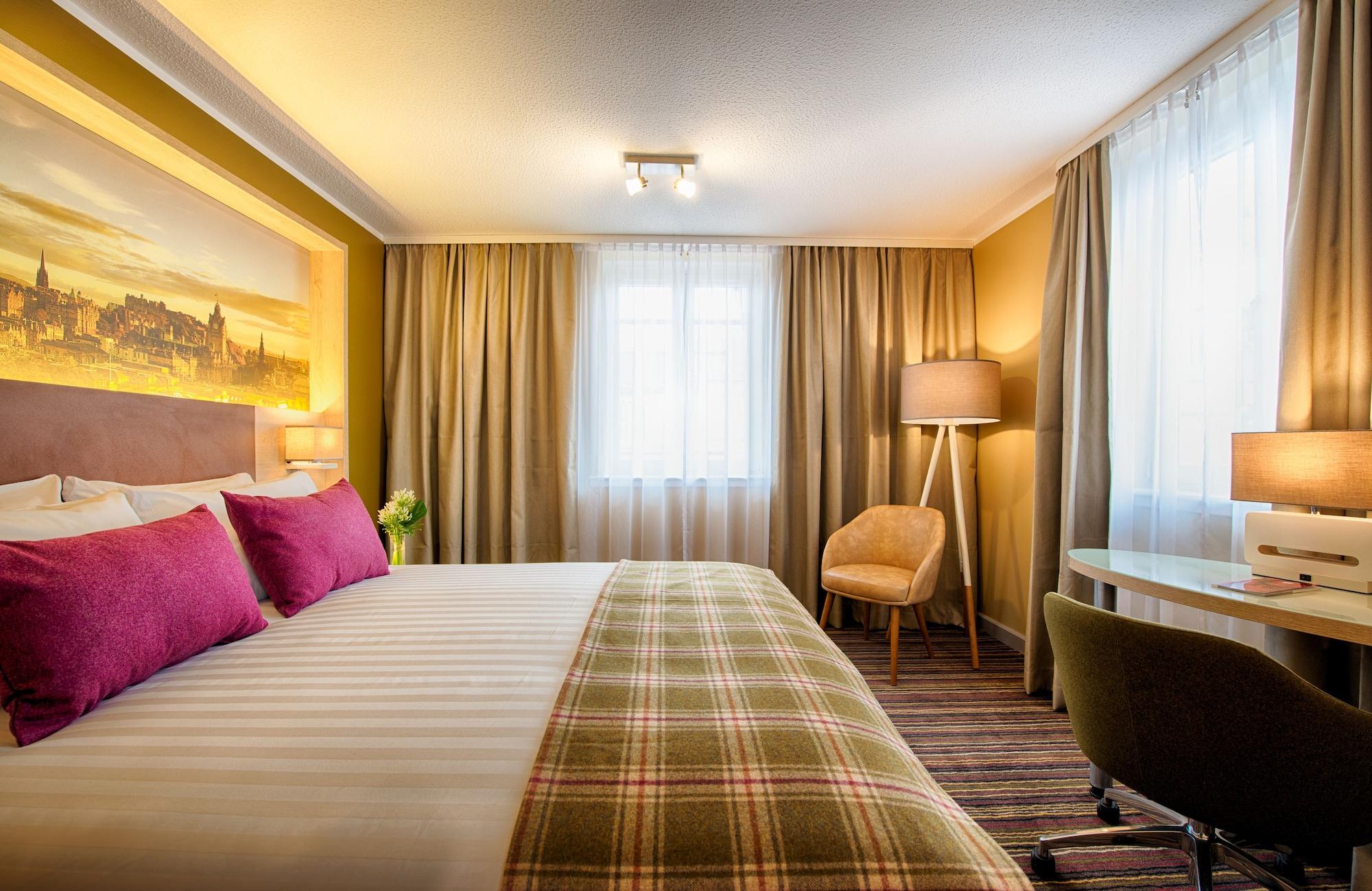 Leonardo Haymarket 4*