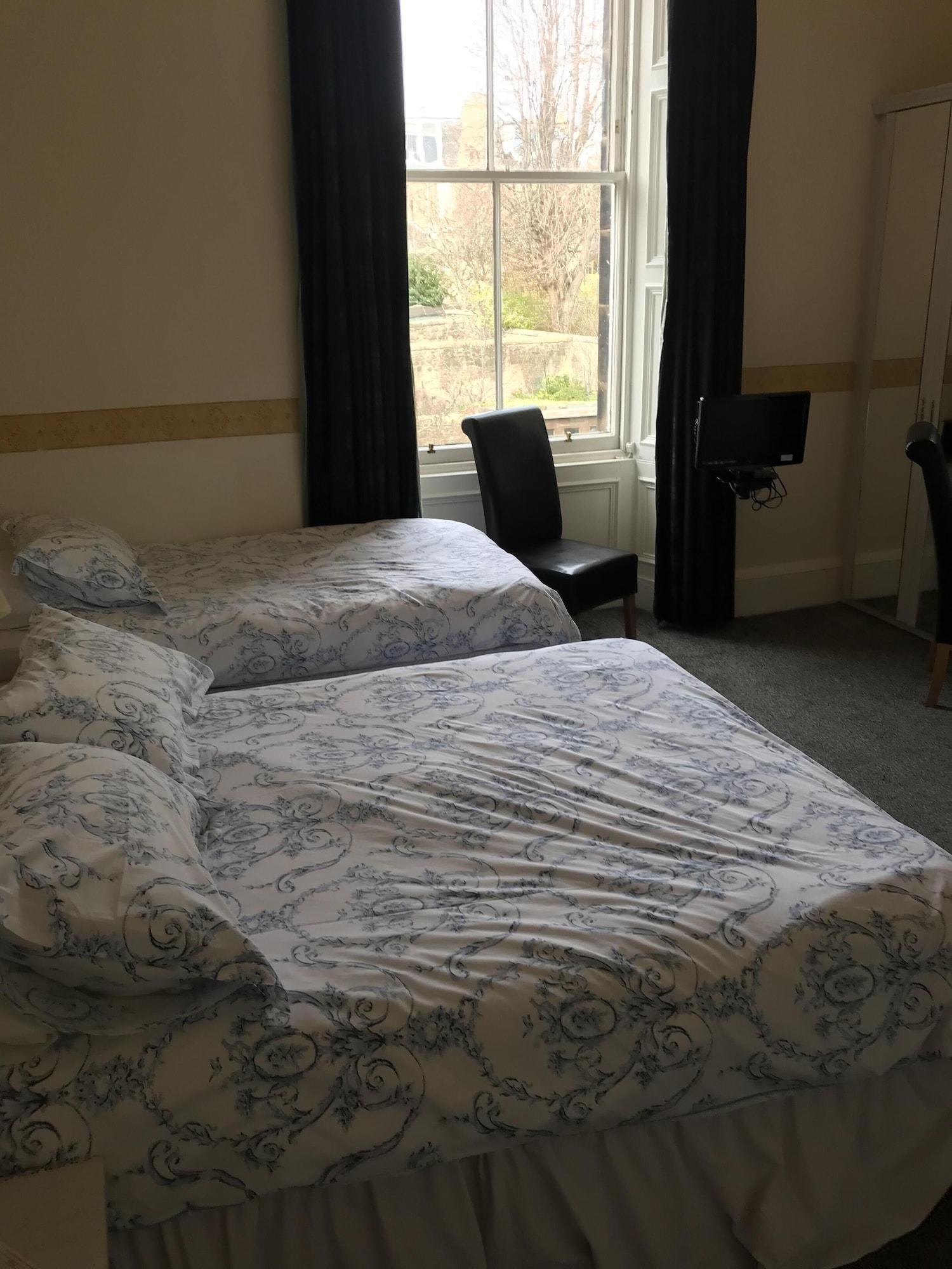 Dorstan House Guest house