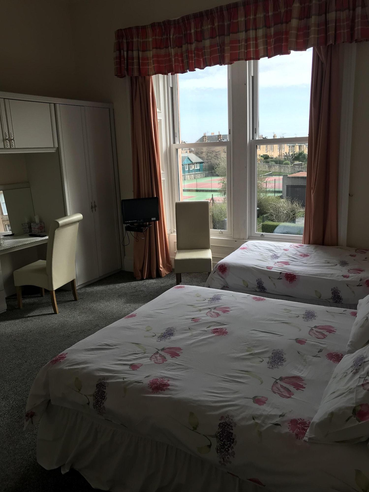 Guest house Dorstan House 3*