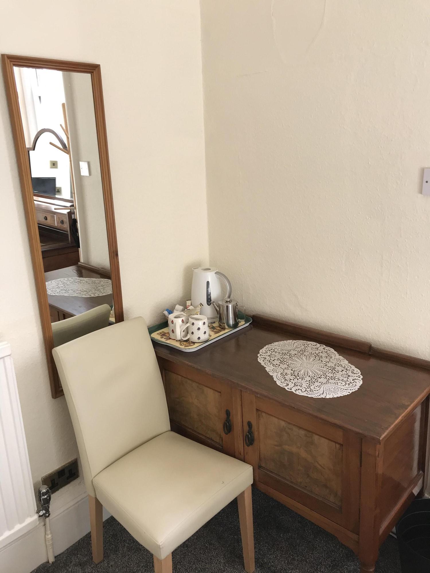 Dorstan House Guest house 3*