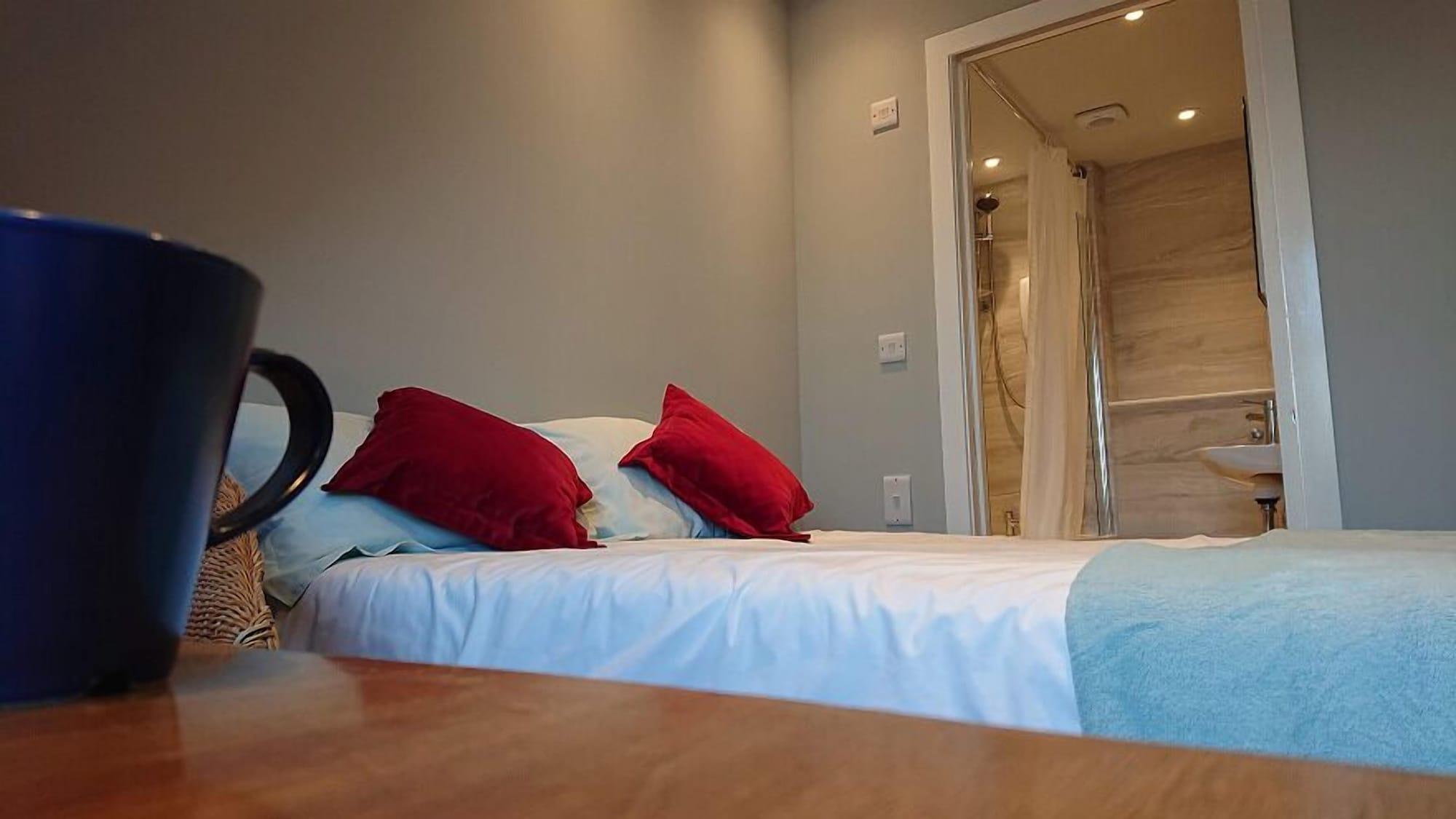Guest house Falcon Crest 3*